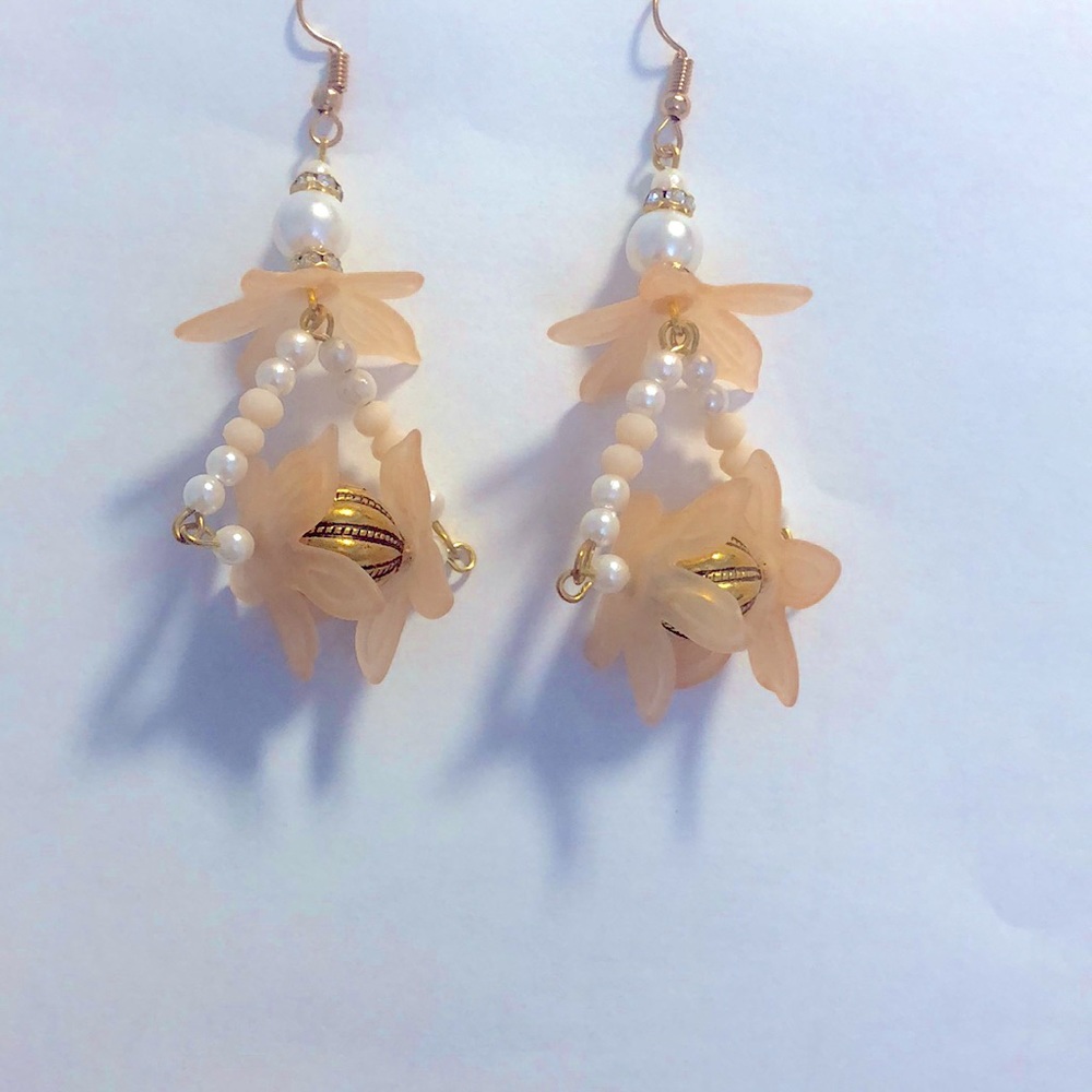 Vintage floral earrings